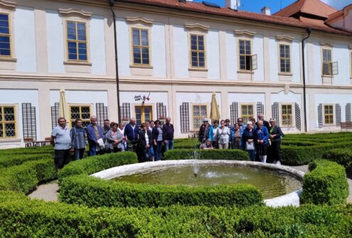 DALŠÍ POZNÁVACÍ ZÁJEZD LUKAVECKÝCH SENIORŮ